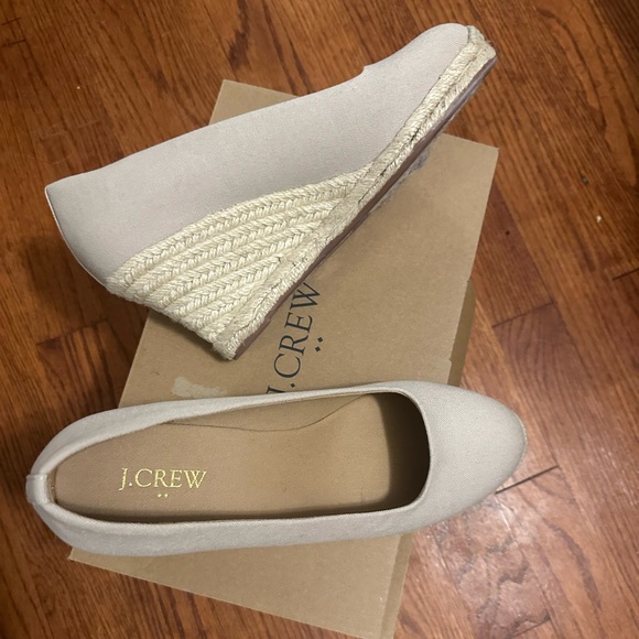 Jcrew wedged sandals size 8. New with box. - Picture 1 of 3